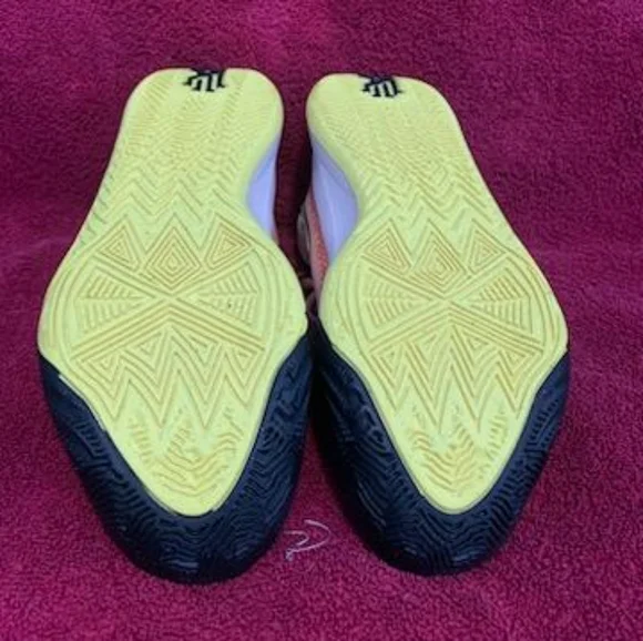 Nike kyrie flytrap 6 - Picture 3 of 5